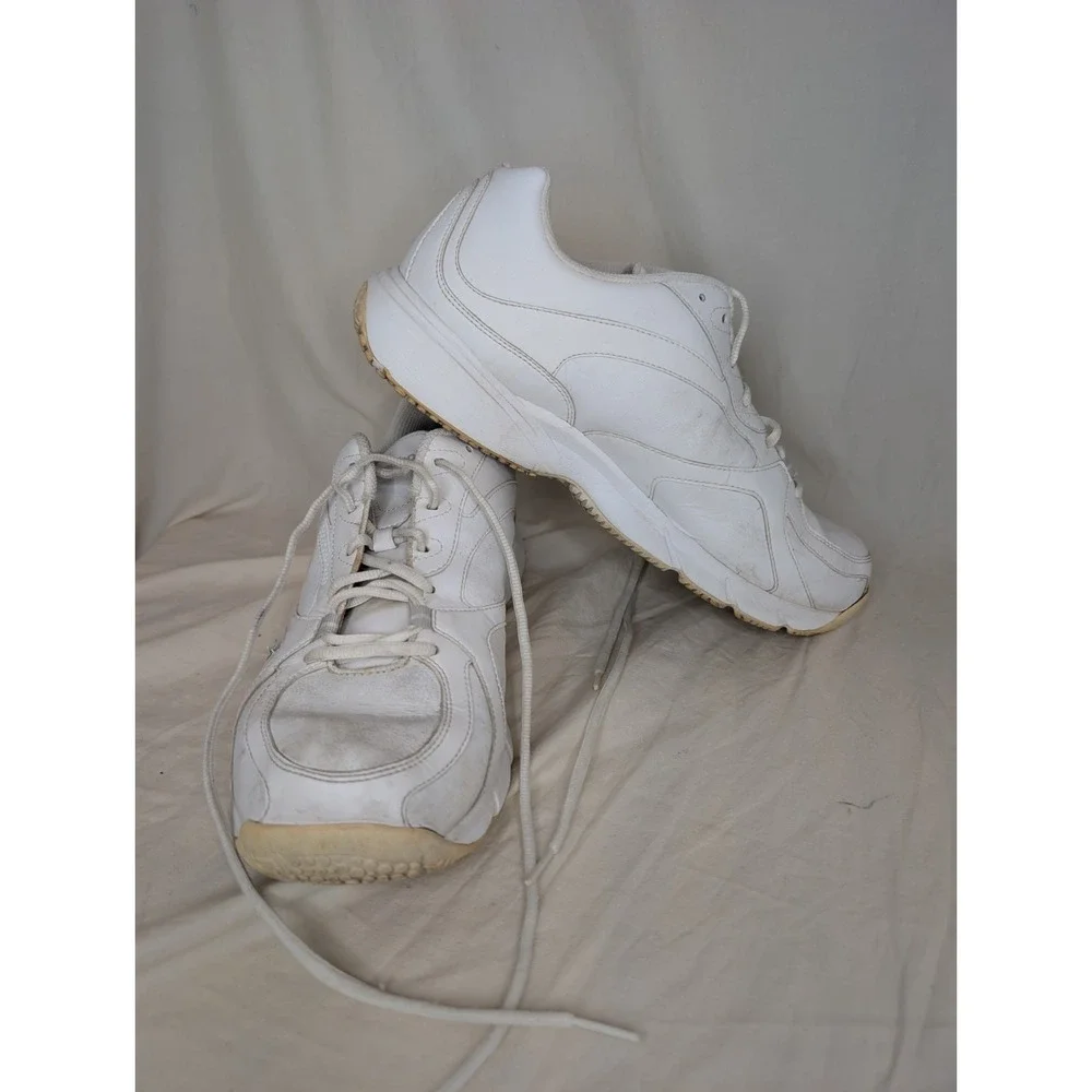 Reebok Duty Proof Men's Size 10 White Oil And Slip Resistant